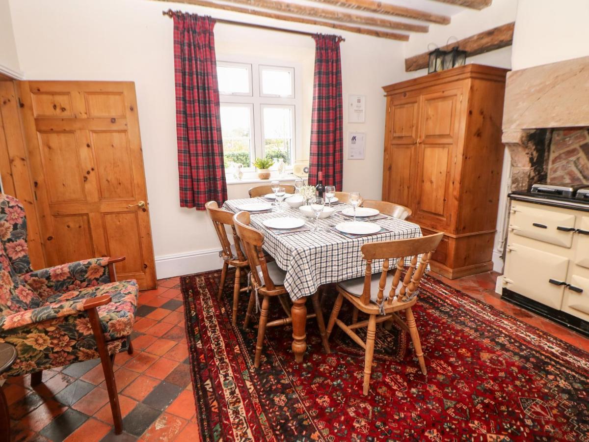 Вилла Quarry House Whiston  Экстерьер фото