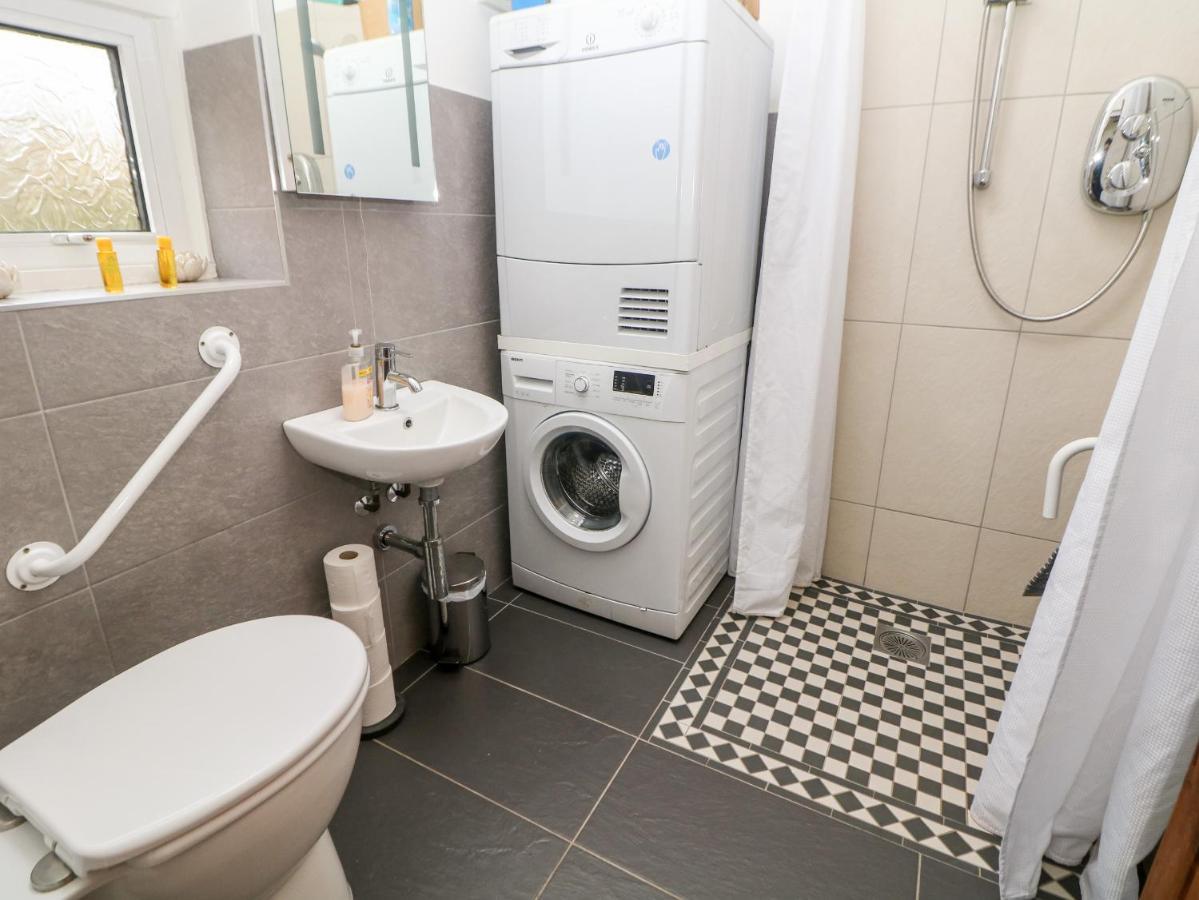 Вилла Quarry House Whiston  Экстерьер фото