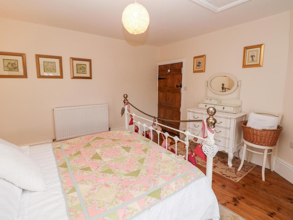 Вилла Quarry House Whiston  Экстерьер фото